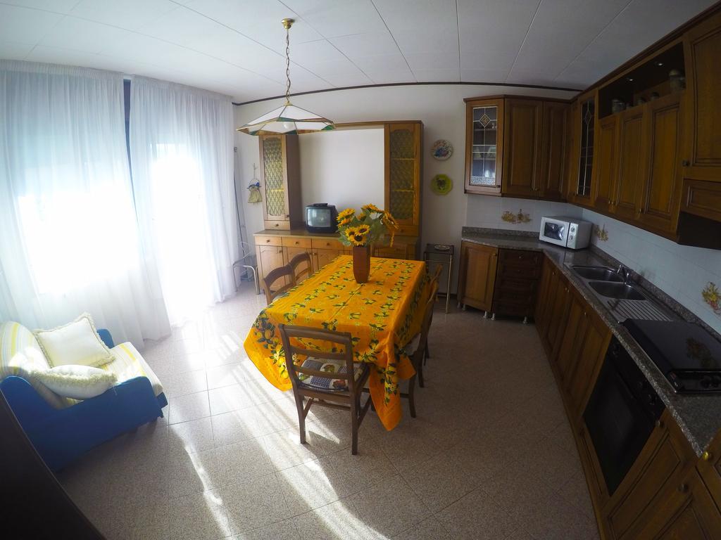 Caorle Economy Apartments Номер фото