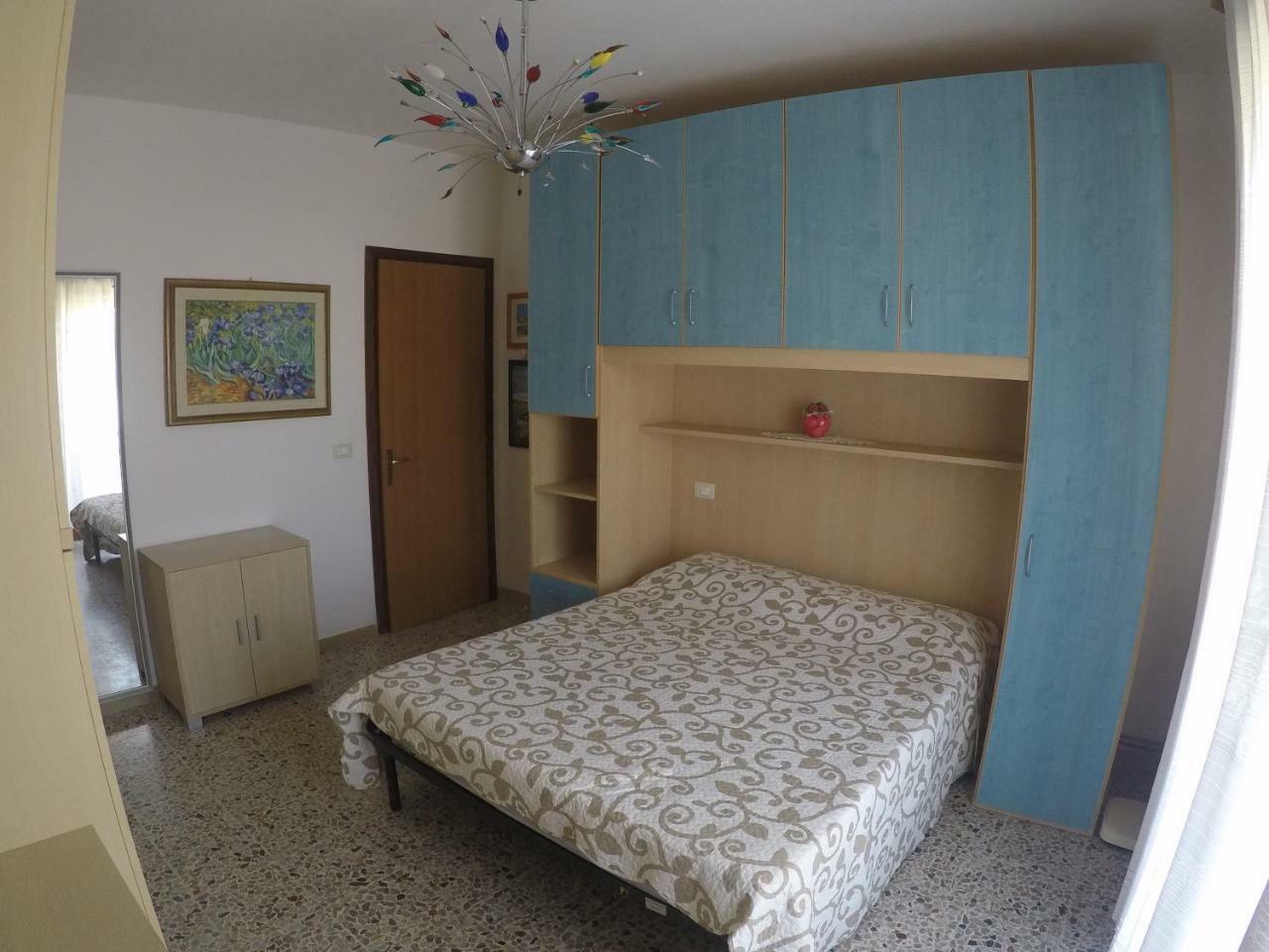 Caorle Economy Apartments Экстерьер фото